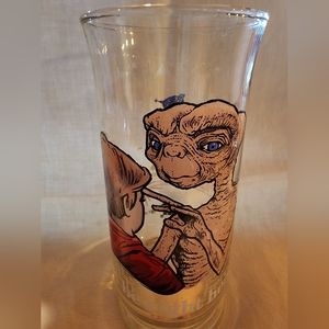 Vintage 1982 E.T. Pizza Hut Collectible Series Glassware